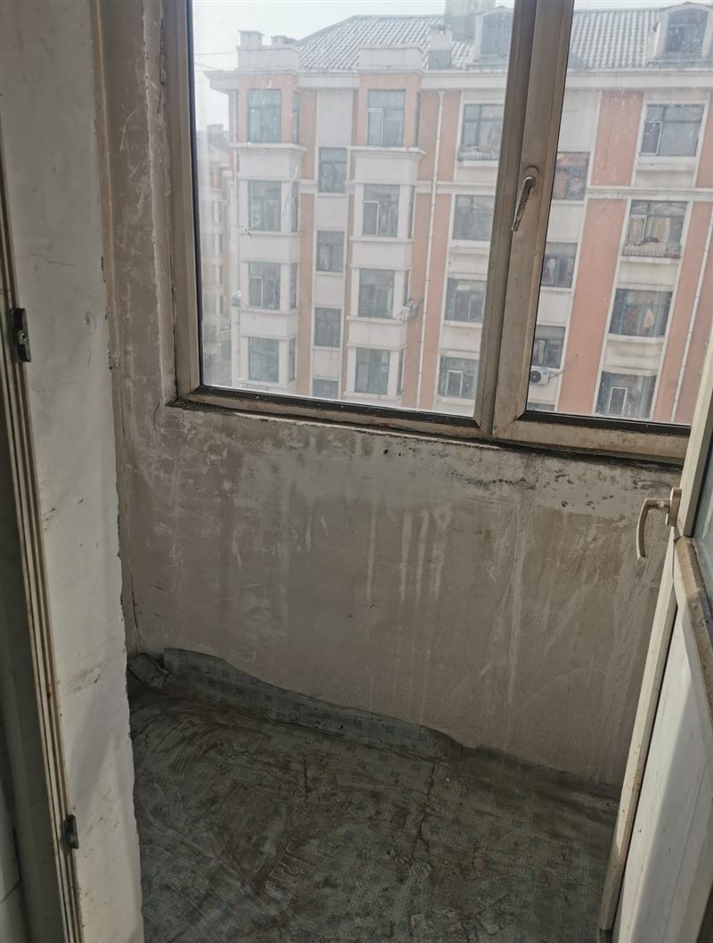 北岸226号楼2单元502