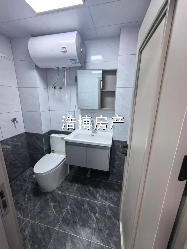 学府华庭2楼