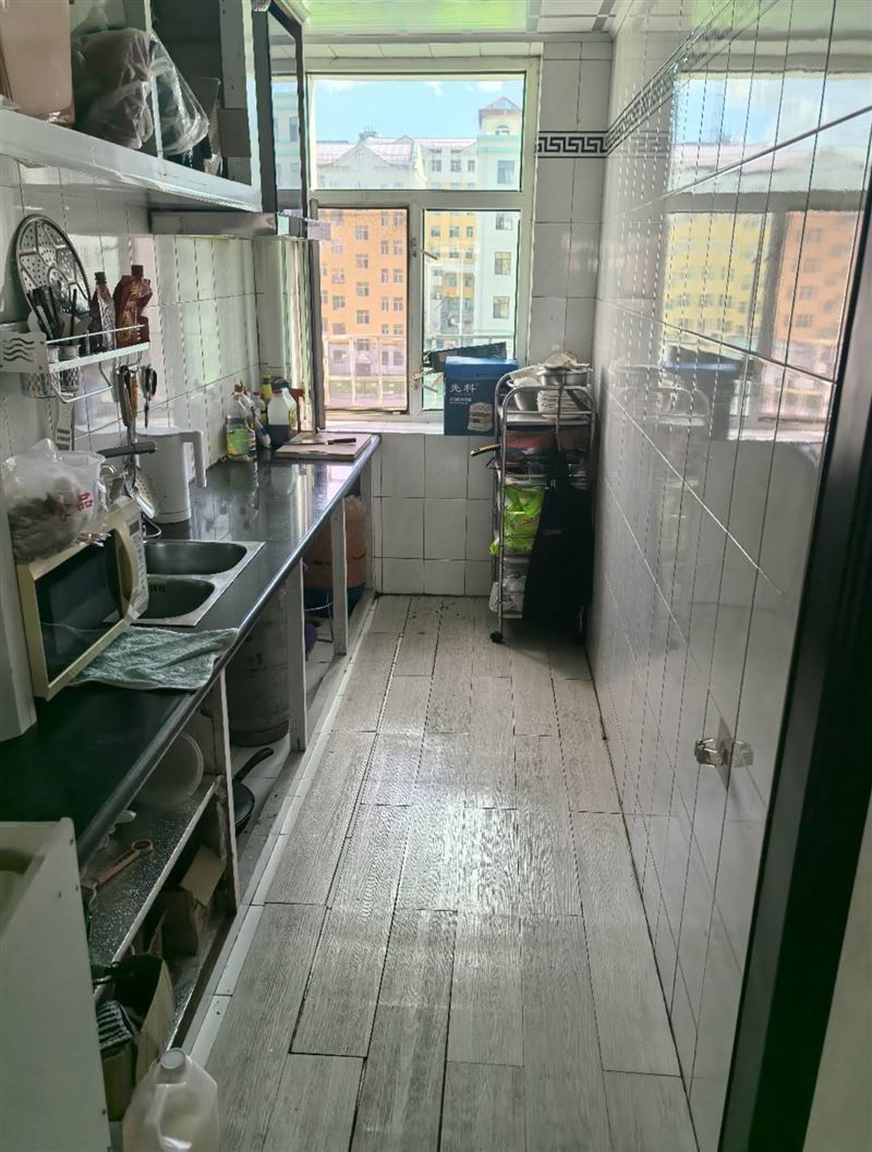出租育才院