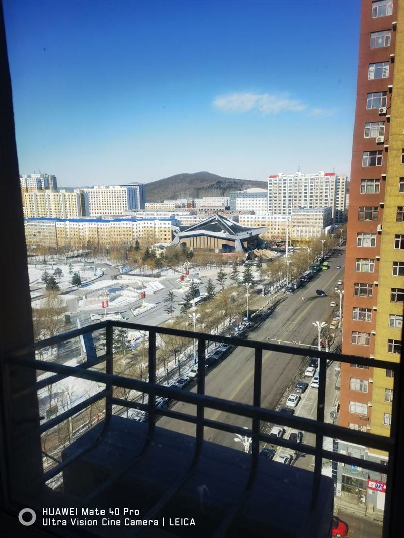 急卖同仁新居1号楼13楼50平方