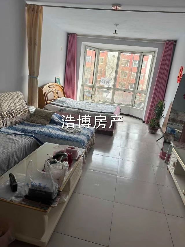 吉卖银泉楼，19.15万