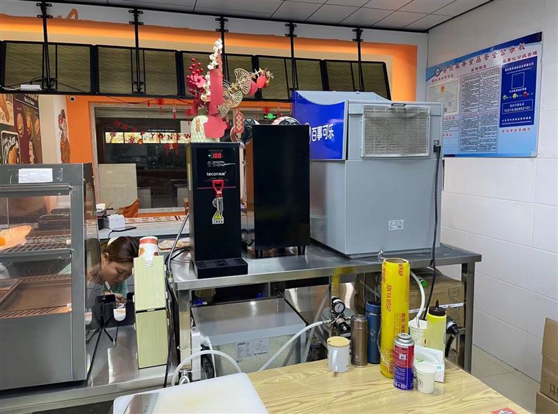 茄子河堡斯丁旺铺转让