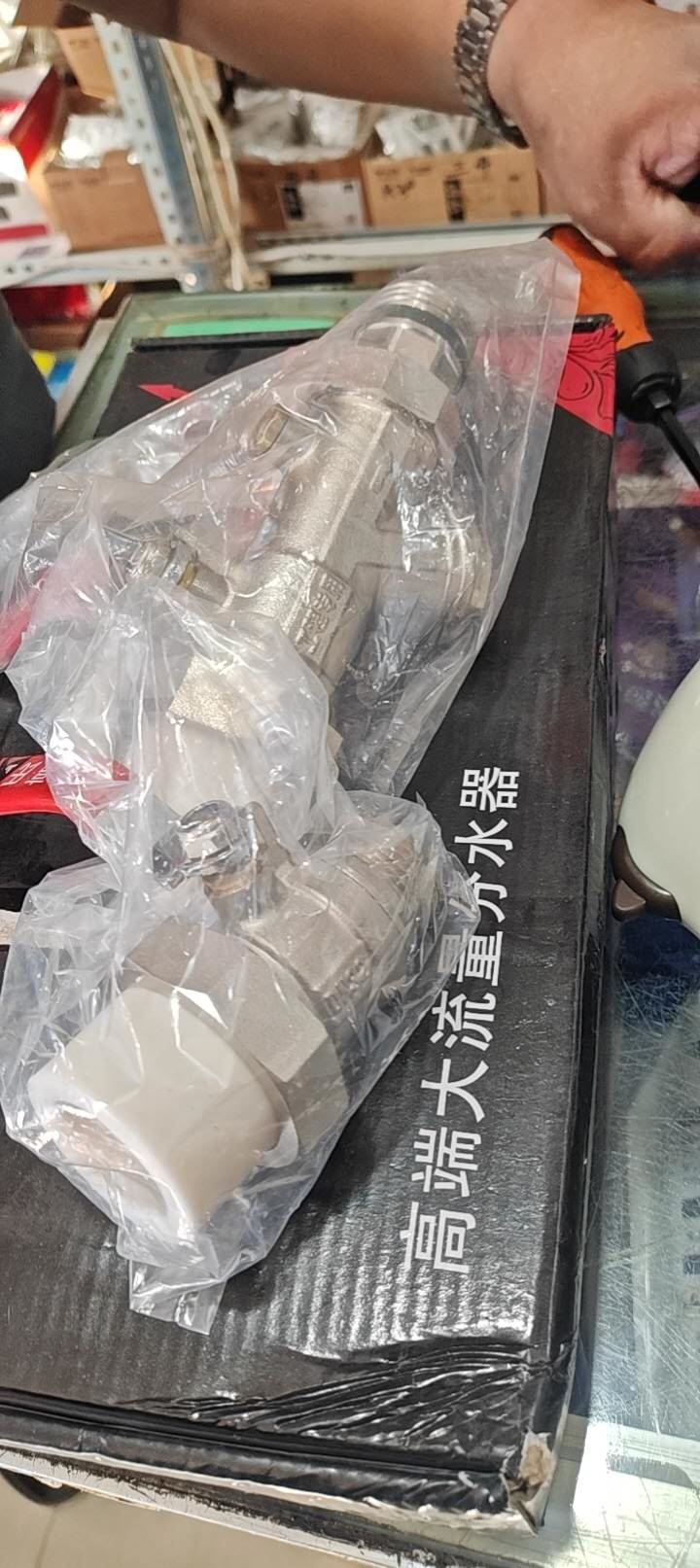 专业射蛋清洗地热,更换大流量分水器,套阀