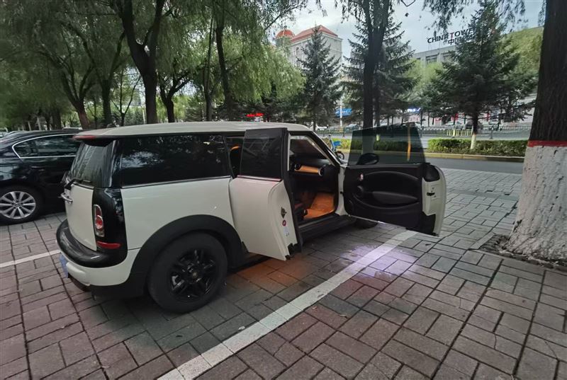 卖宝马MINI