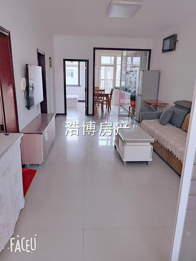 鸿福家园3楼