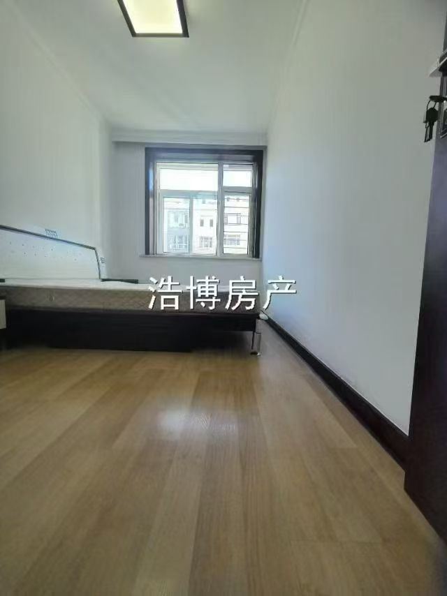 东方名苑