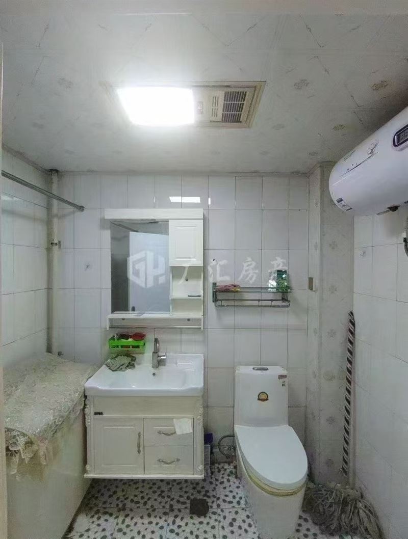 出售欣源小区2楼