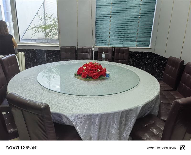 茄子河湖东C区金麦田手擀面外低价兑剩余七个月房费，房费一年五万包取暖包物业冬天嘎嘎暖