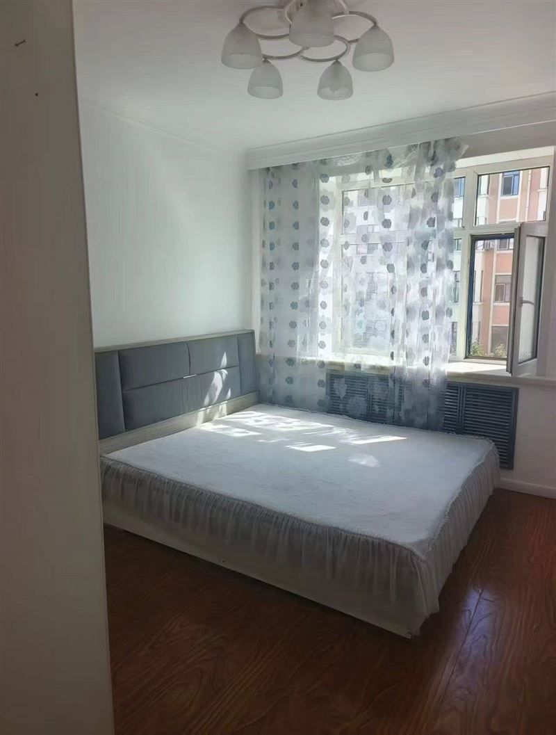 卖北岸三楼