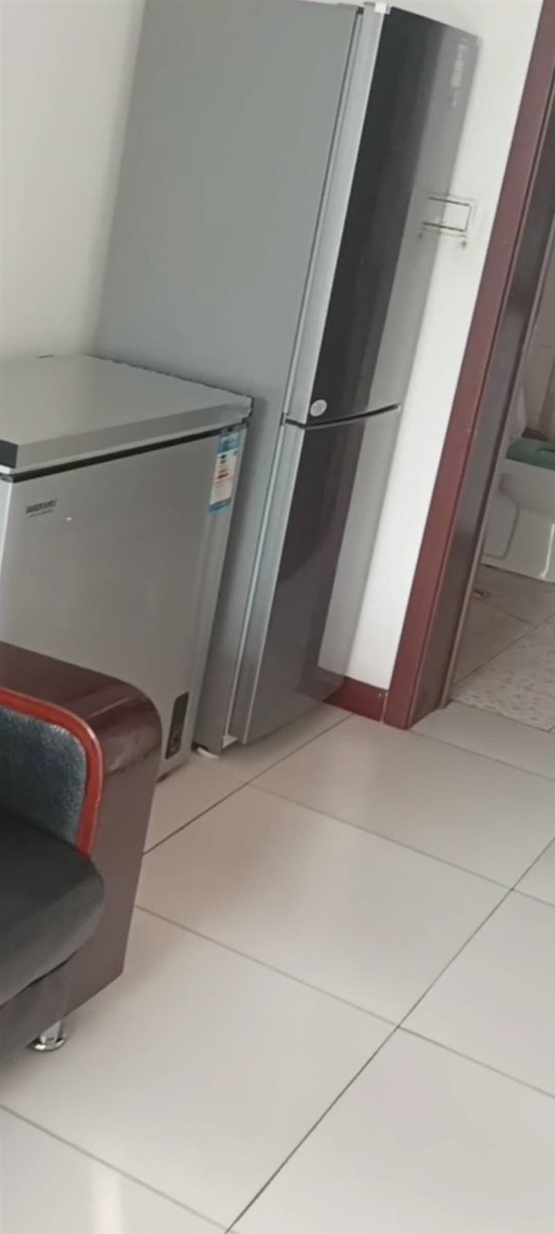 三楼出租  联系电话13945591704