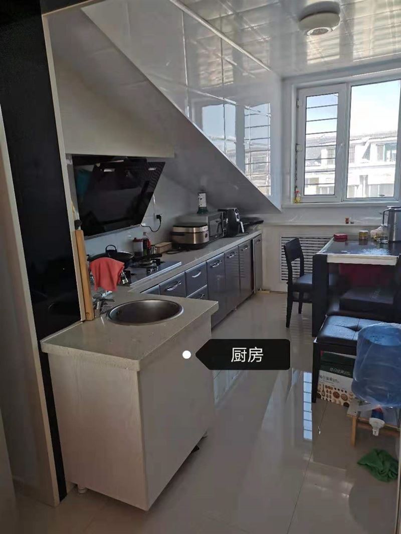 新东方阁楼