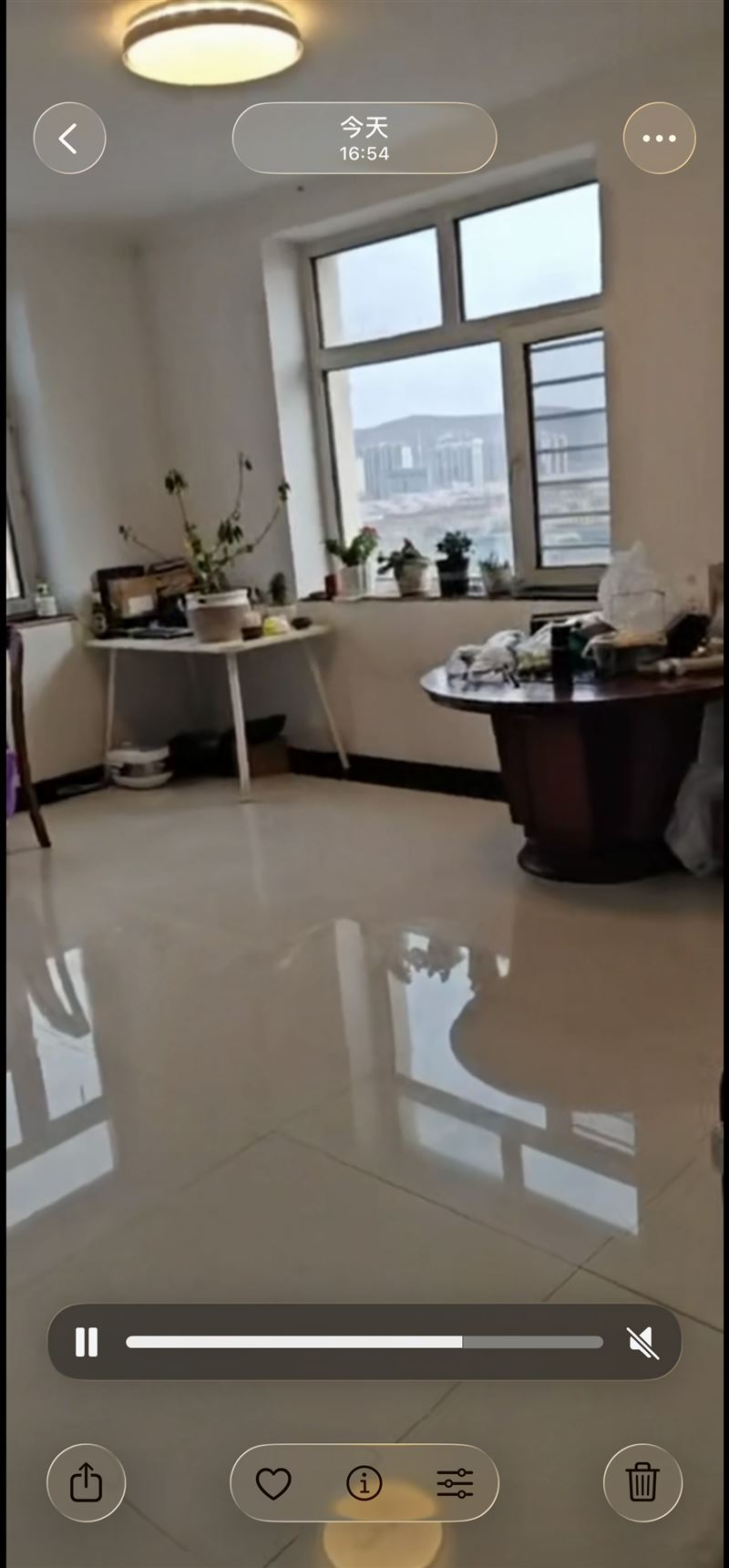 大润发高层，8楼，111平