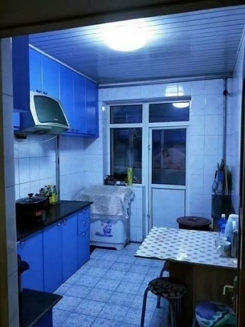 山上步行街楼房出租