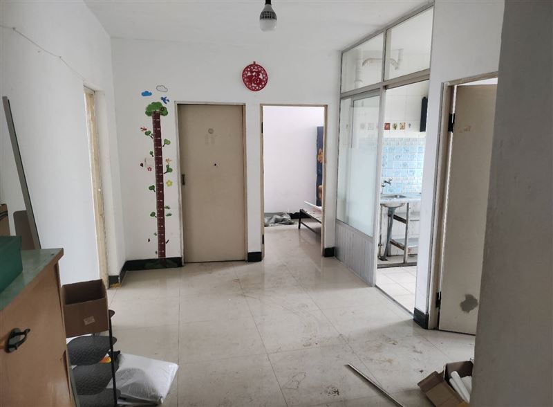 北山欣源小区89号楼403