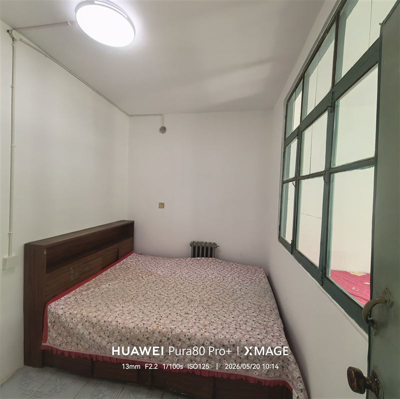 出卖汽车公司住宅楼