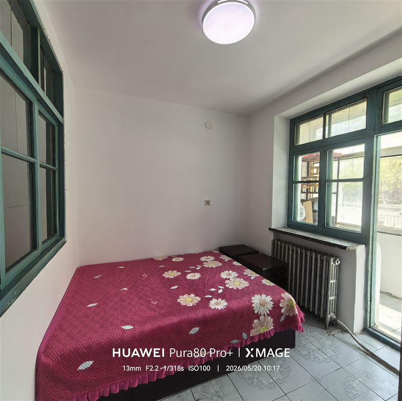 出卖汽车公司住宅楼