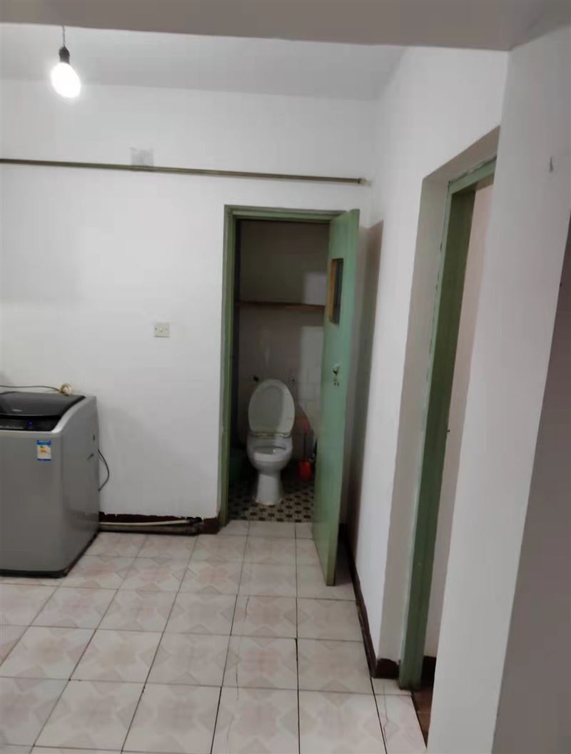 总院小区14号楼2单元603室出