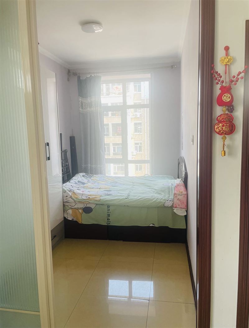 保中学区房4楼出卖